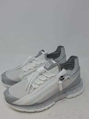 Givenchy Spectre White & Light Gray Zipped Runner Sneakers Size 38= 5
